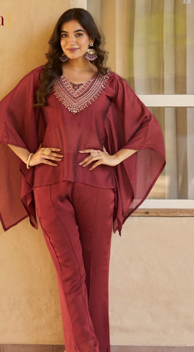 Maroon co-ord cape look
